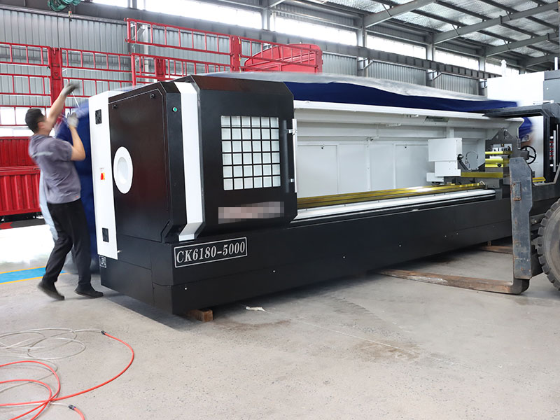 带有顶针可打中心孔卧式双头车床发货