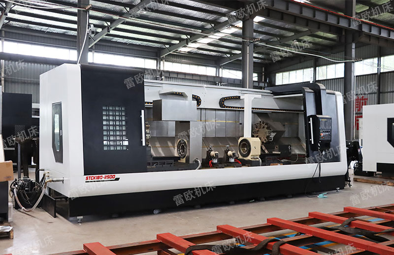 STCK180-2500双头数控车床